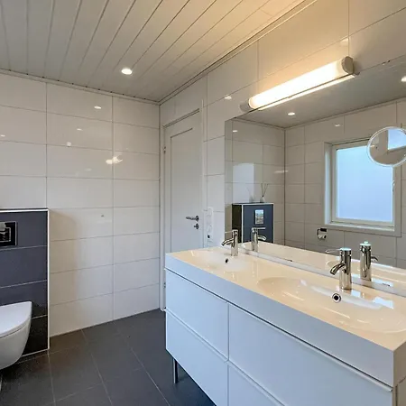 Holiday home Awesome In With House Sea View